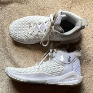Under Armour 8.5 White Woven High-Tops